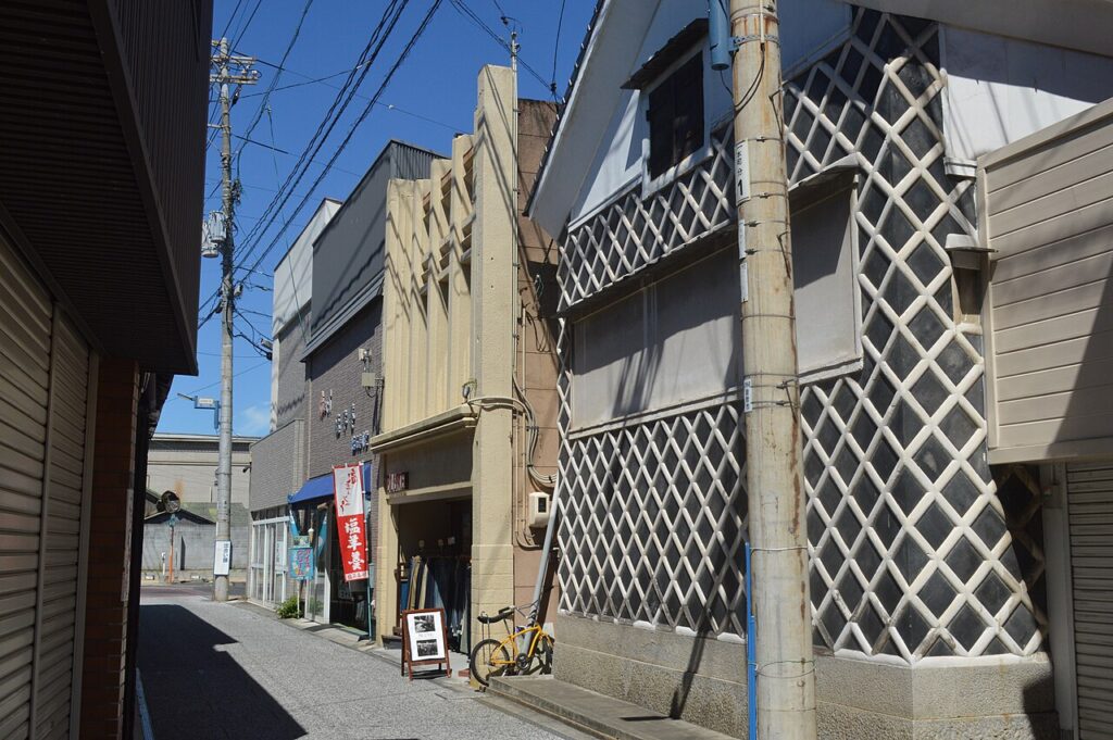 児島ジーンズの通販での選び方と、国産ジーンズの町の歩み